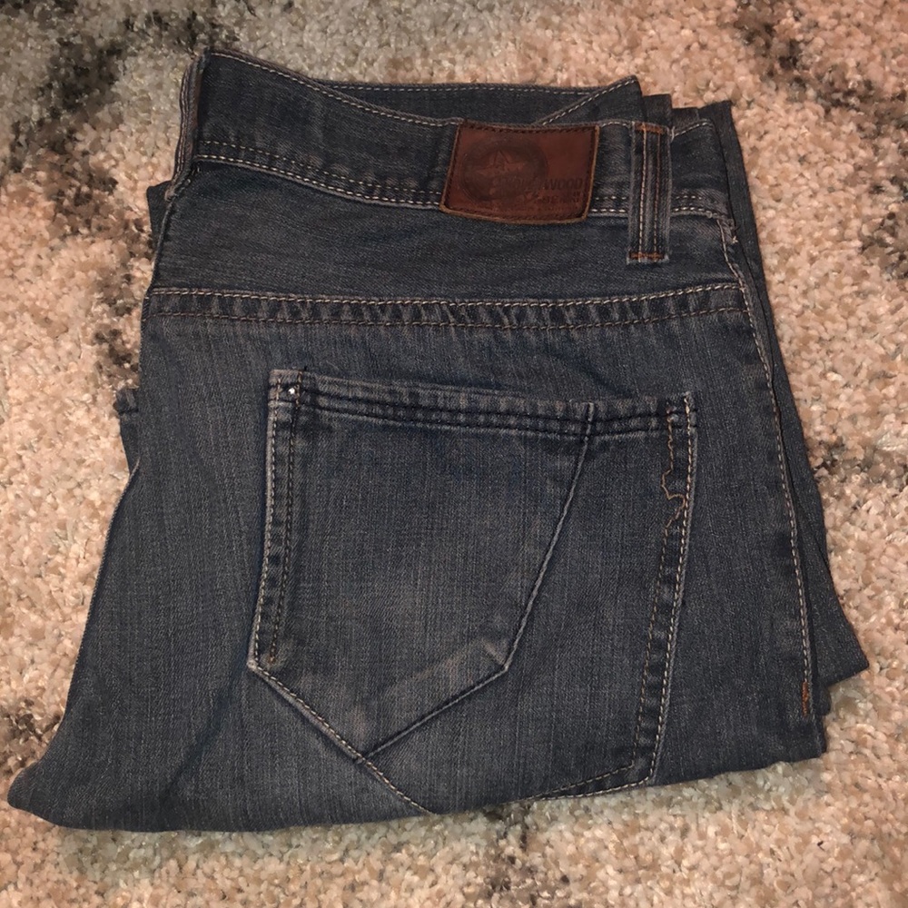 Hollywood Men’s jeans.